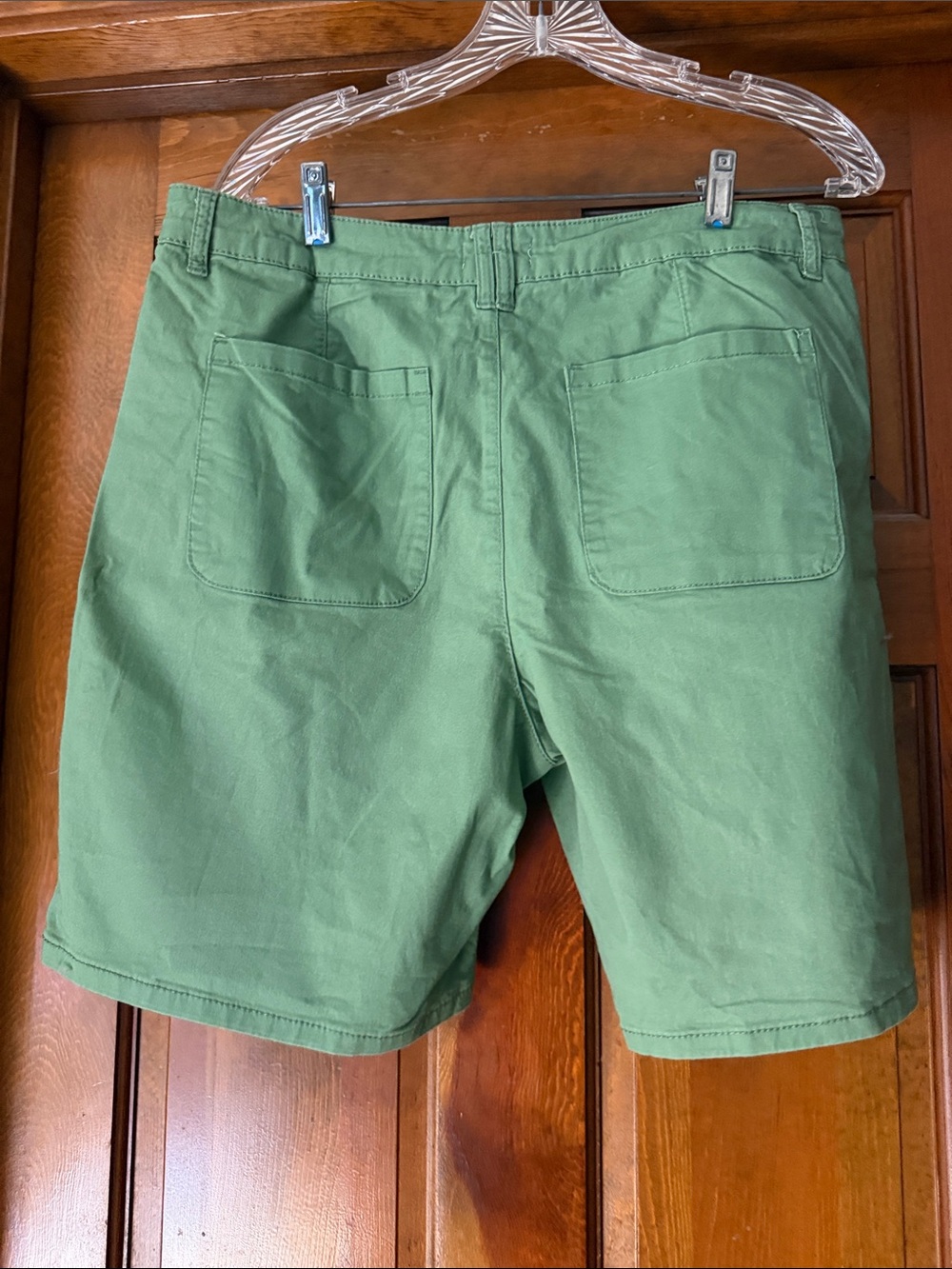 Women’s Green Utility Bermuda Shorts - Picture 3 of 4